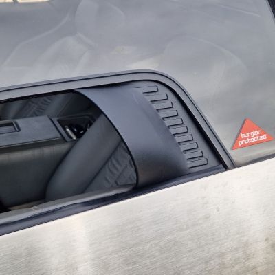 Driver Side Window Air Scoop